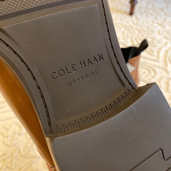 ✮ Cole Haan Waterproof Boots ✮ - Picture 13 of 16